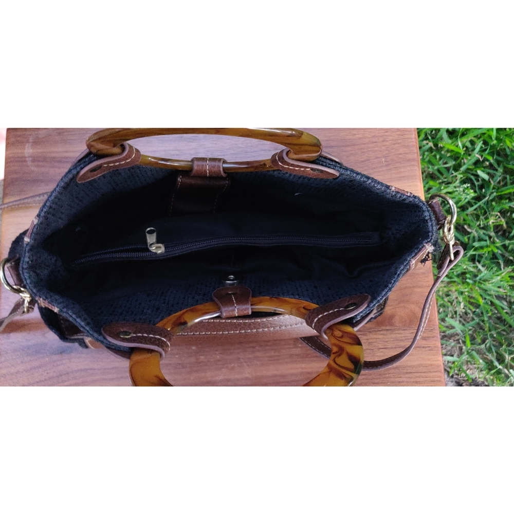 Relic Brand Purse - Picture 3 of 3